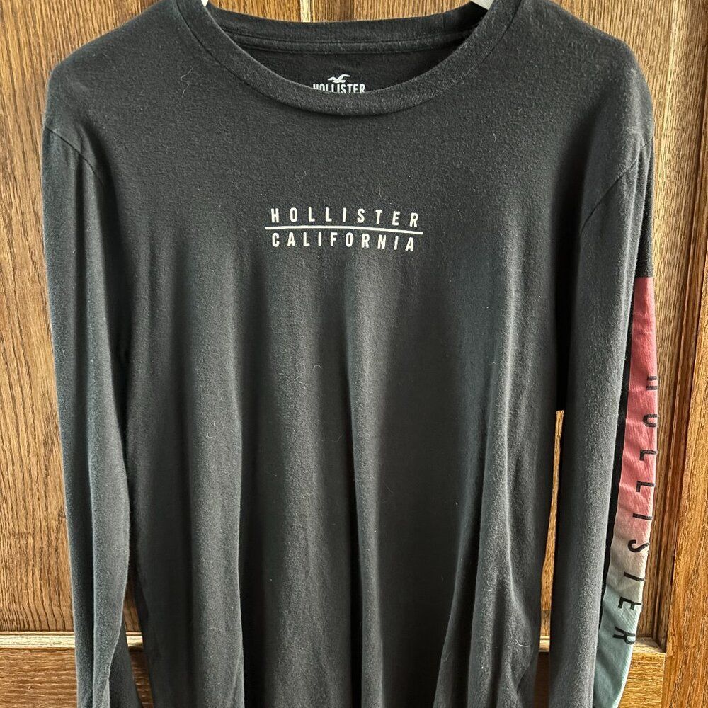 Hollister California Long Sleeve Tshirt - Size M